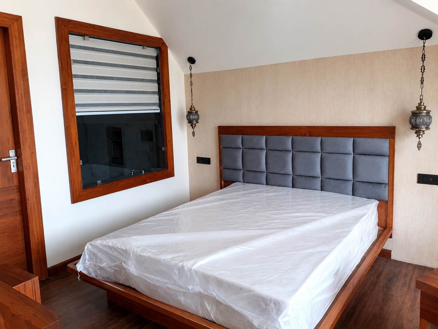 Suite room with balcony